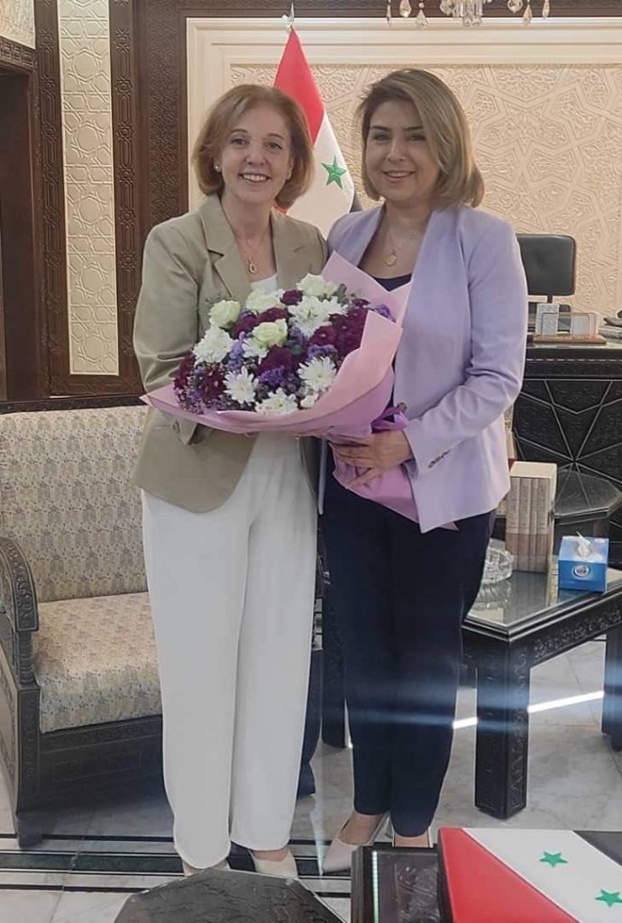 مراسم تسليم واستلام في وزارة الثقافة 3 FB IMG 1727331268698