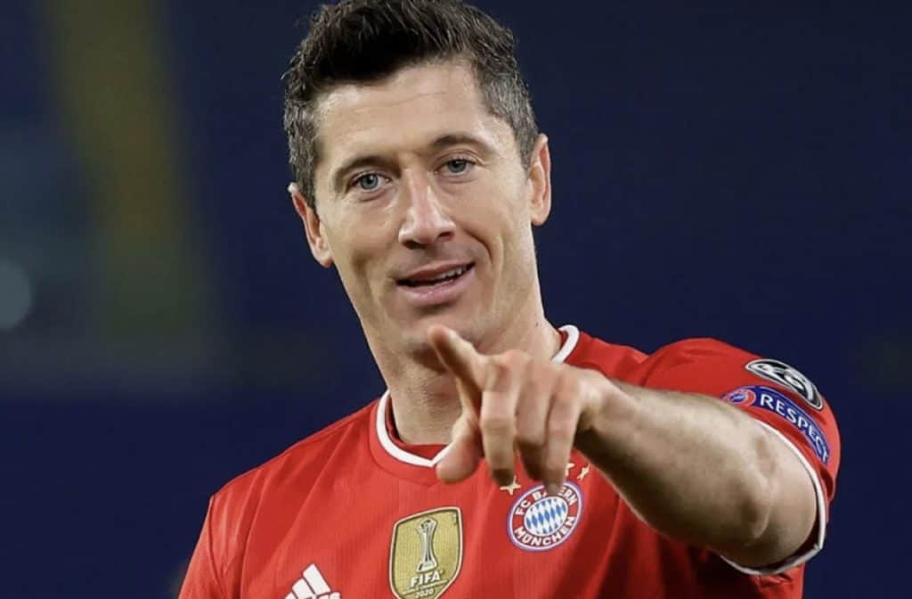 ديكو.. ليفاندوفسكي أحد أفضل المهاجمين في تاريخ كرة القدم. 1 IMG 20240913 145919 080