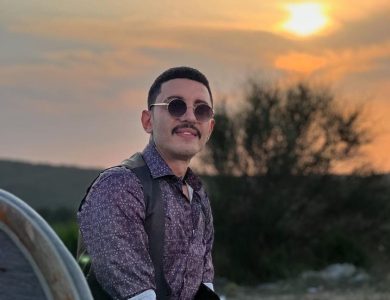 التلال