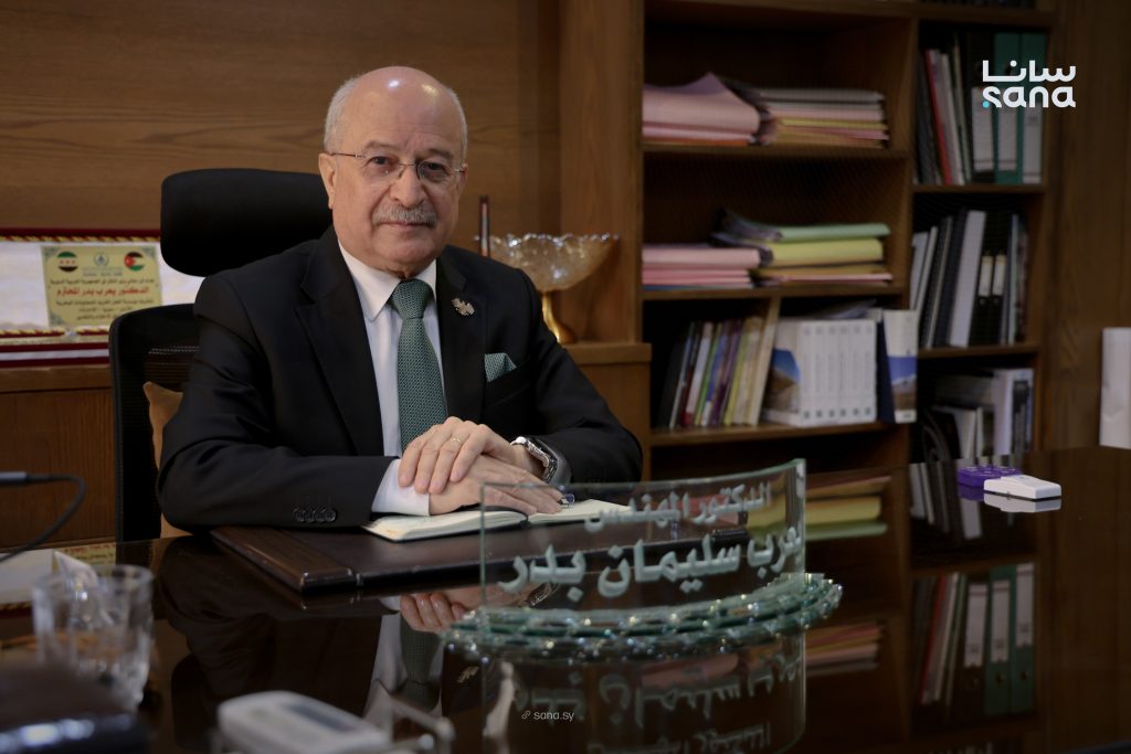 وزير النقل يكشف لـ سانا أولويات 2026–2028: تطوير البنية التحتية والتشريعات وخطة لتأهيل القطاع 1 2 Copy 1024x683 1