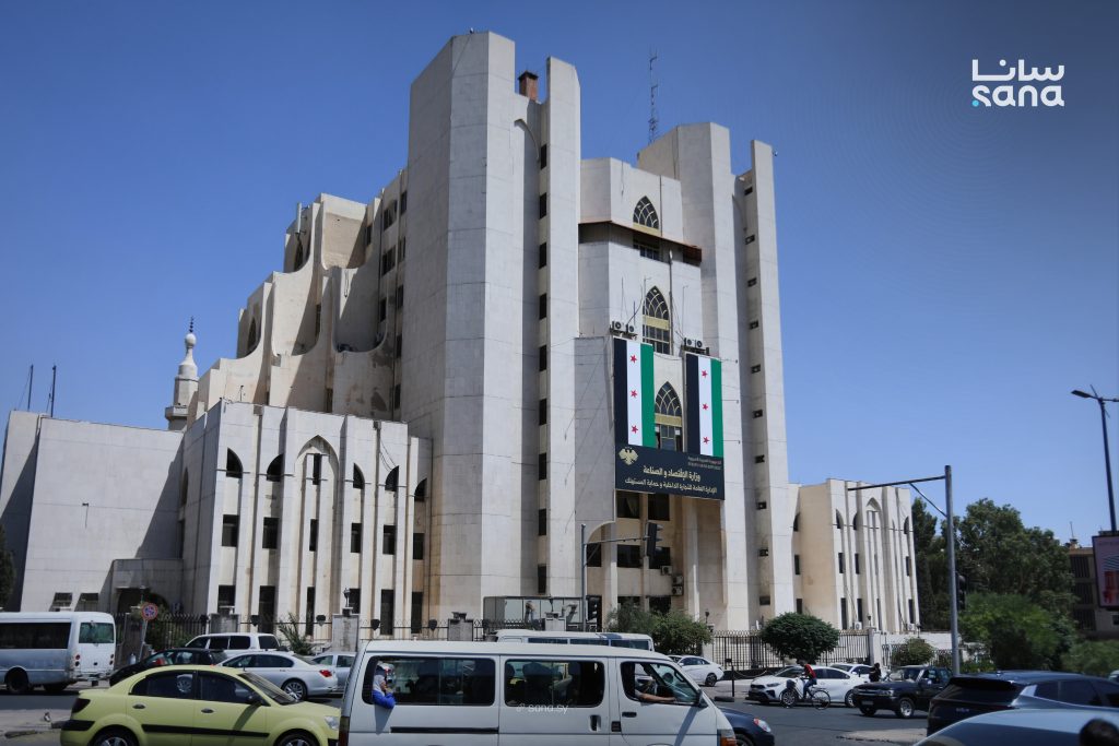 وزارة الاقتصاد تنقل خدمات السجل التجاري بدمشق إلى مقر إدارتها في منطقة ركن الدين 1 6S9A4171 Copy 1024x683 1