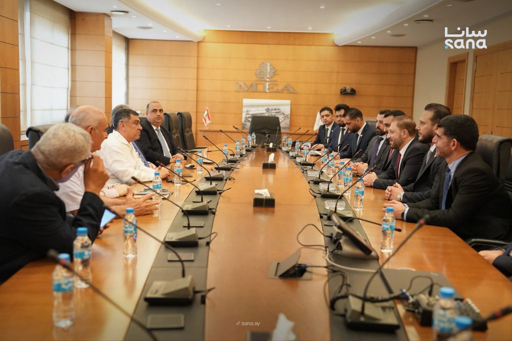 الحصري يبحث مع مدير طيران الشرق الأوسط اللبنانية تعزيز التعاون في النقل الجوي 1 photo 1 2026 06 18 21 04 46 1024x683 1