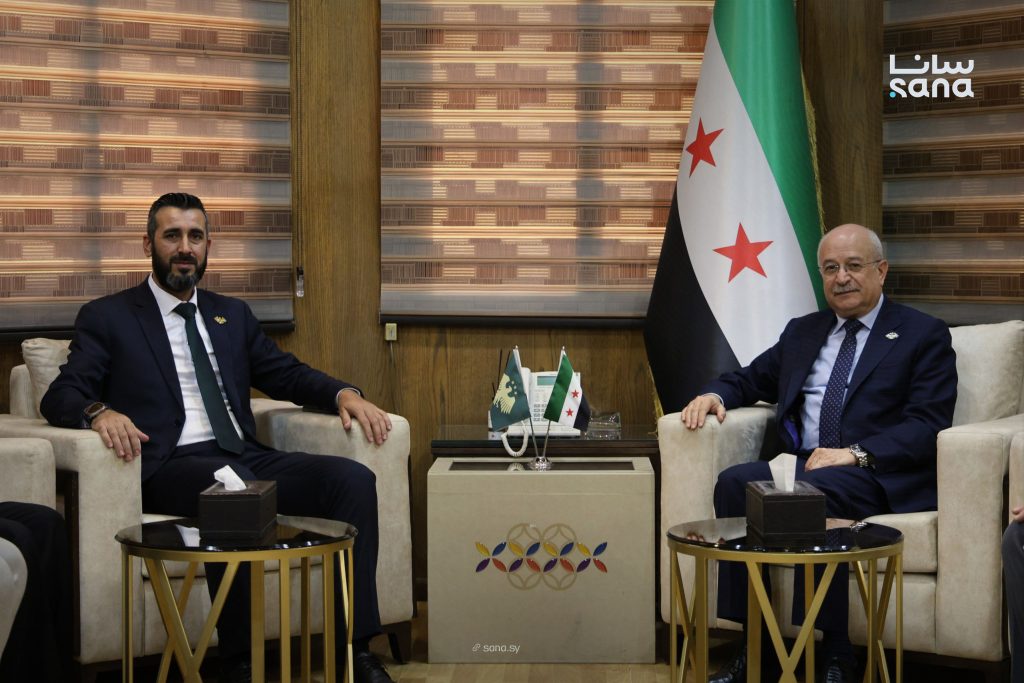 وزير النقل ورئيس هيئة التخطيط والإحصاء يبحثان مراحل إعداد السياسة الوطنية للنقل البري 1 photo 1 2026 07 02 00 15 28 1024x683 1
