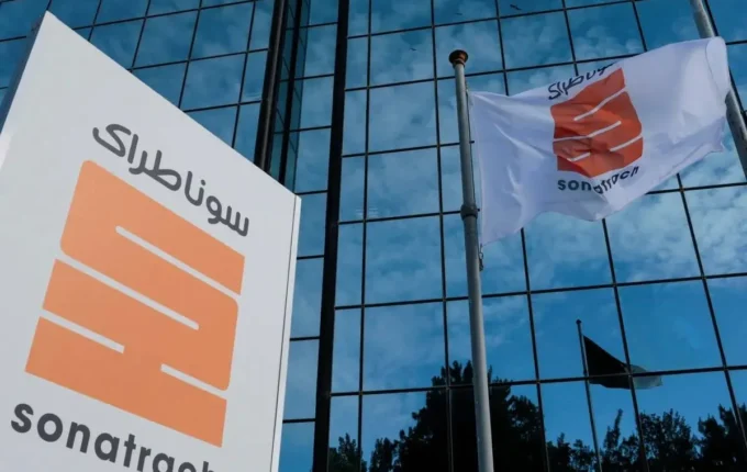 الجزائر تسلم النيجر أولى شحنات