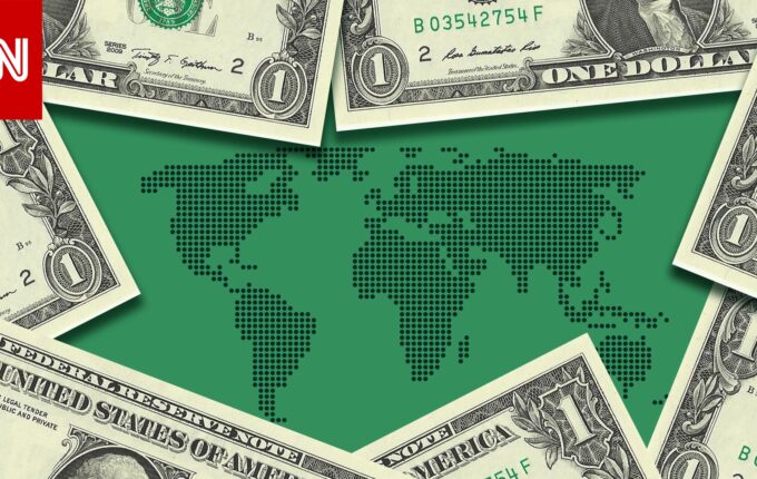 المدن مكتظة بأصحاب الملايين إليكم