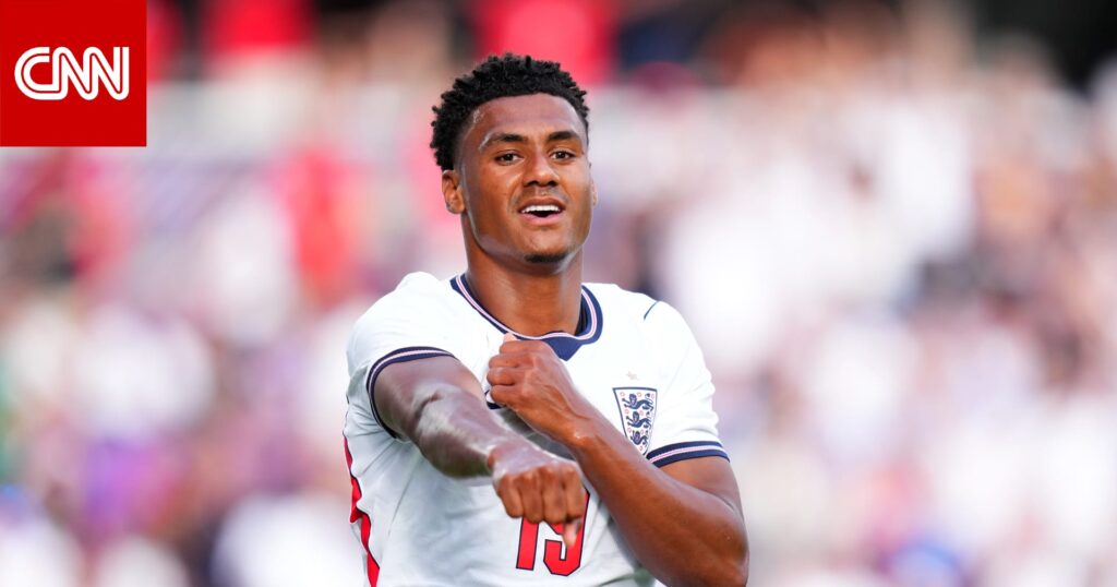 من هو أولي واتكينز الذي بات على أعتاب الانتقال إلى الدوري السعودي؟ 1 أولي واتكينز الذي بات أعتاب