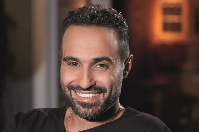 أحمد فهمي ترند بإطلالته الصيفية
