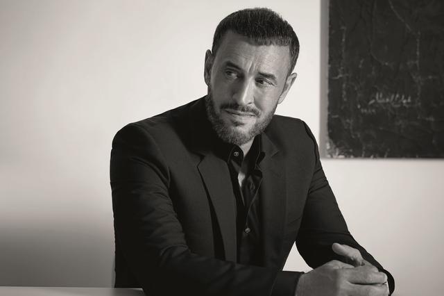 كاظم الساهر يصدم جمهوره باسمه الحقيقي ..ليس كاظم الساهر ! 1 كاظم الساهر يصدم جمهوره باسمه