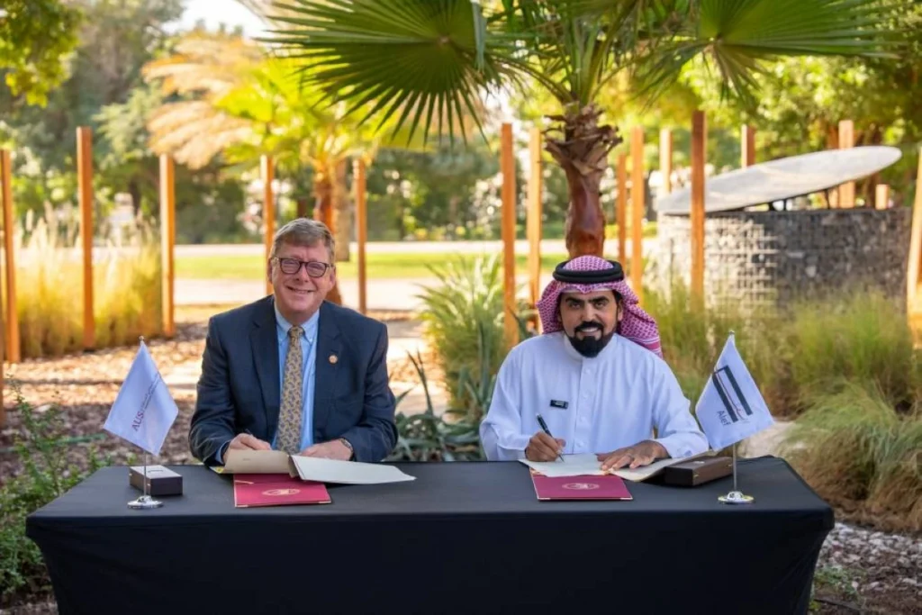 «ألِف» تمول دراسة الطلبة المتفوقين بـ «أمريكية الشارقة» 1 ألِف تمول دراسة الطلبة المتفوقين