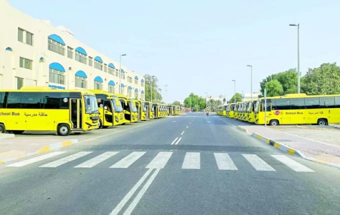 10000 حافلة جاهزة لنقل 279
