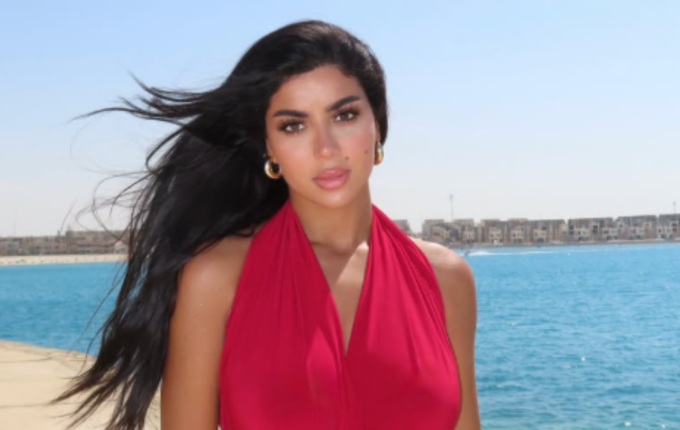 كارولين عزمي تكشف أجرها أحد
