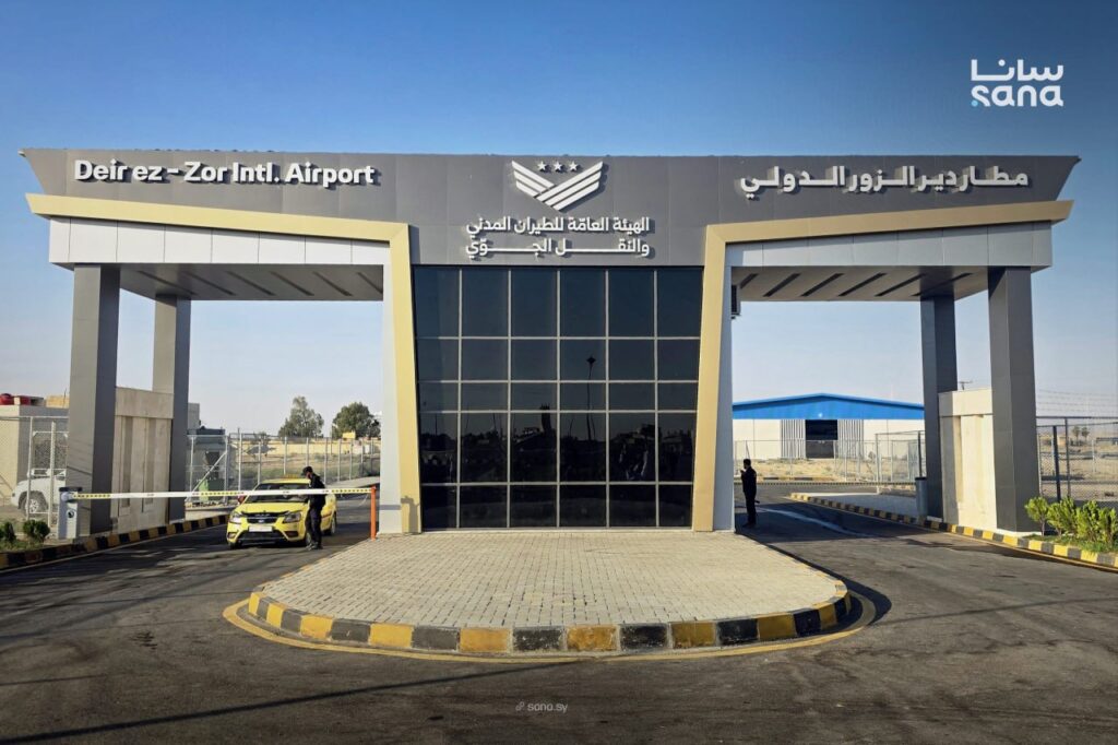الحصري: انطلاق أولى رحلات طيران الجزيرة من الكويت إلى دير الزور يعزز ربطها بمحيطها العربي 1 الحصري انطلاق أولى رحلات