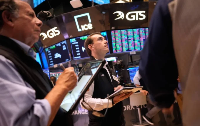 وول ستريت ترتفع تراجع أسعار