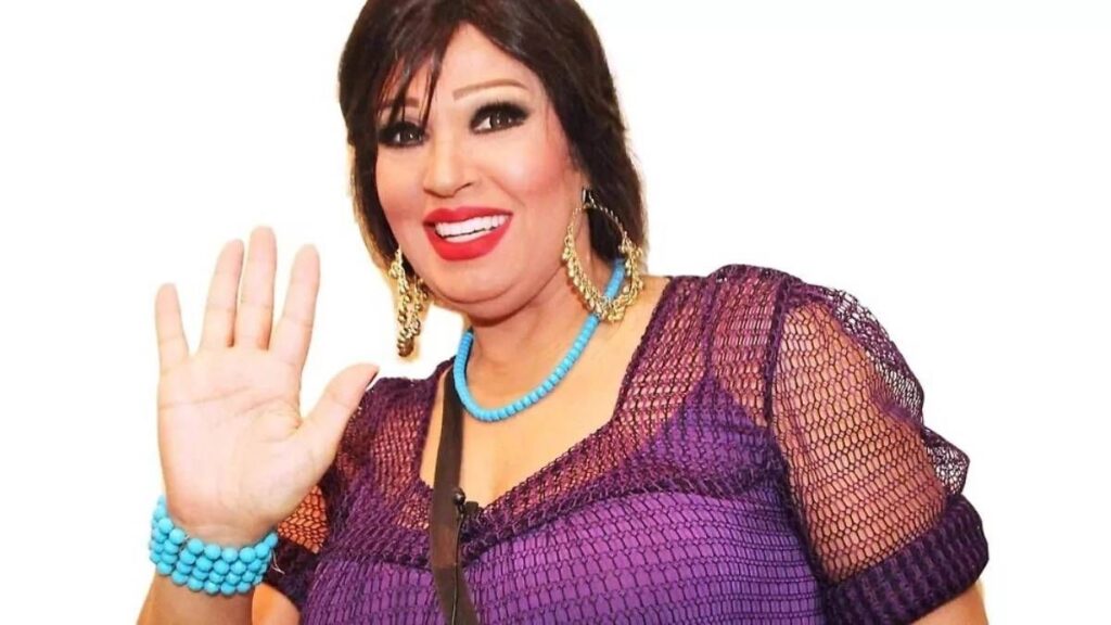 فيفي عبده ترفض خضوعها لعملية جراحية ضرورية.. وتعلّق "أنا محسودة" 1 فيفي عبده ترفض خضوعها لعملية
