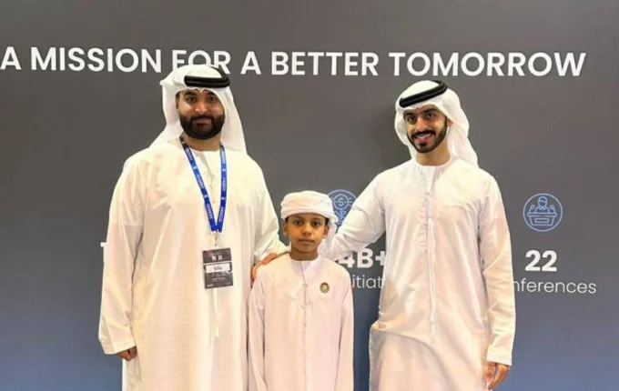 طلبة جامعة الشارقة يشاركون جلسة
