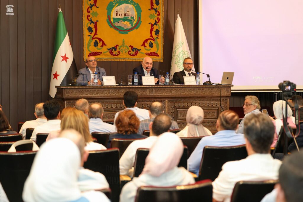 التجارة السورية تعيد فتح دفاترها.. أسواق جديدة واستثمارات على الطريق 1 التجارة السورية تعيد فتح دفاترها