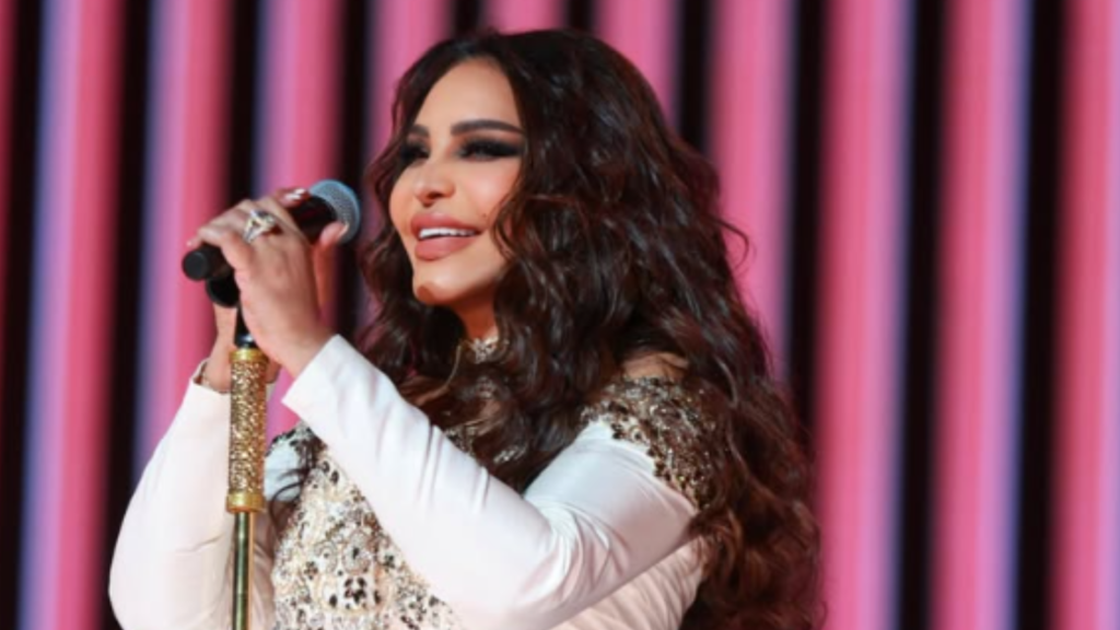 الفنانة أحلام الشامسي تكشف لأول مره عن خضوعها لإجراء تجميلي ...إليك ال 1 الفنانة أحلام الشامسي تكشف لأول