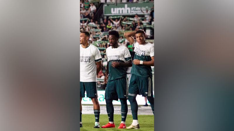نجوم ريال مدريد يثيرون جدلاً واسعاً بسبب قمصانهم التضامنية مع سبتة 1 نجوم ريال مدريد يثيرون جدلاً