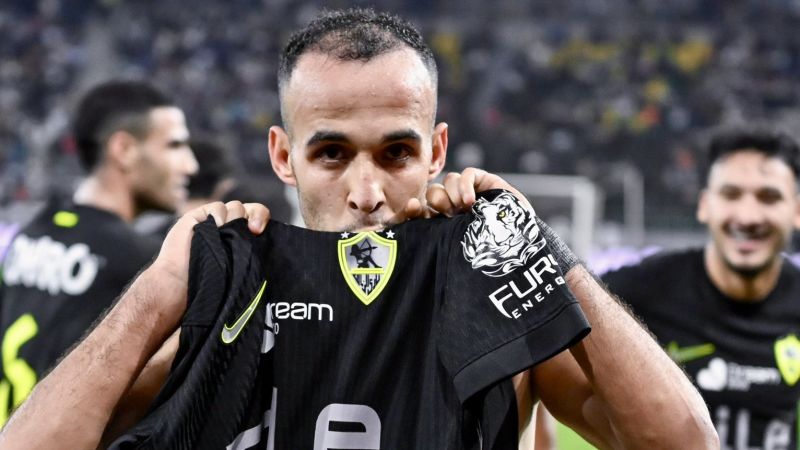 خلع القميص ورماه أرضاً.. مهاجم الزمالك يعتذر ويتقبل العقوبة بعد احتفال 1 خلع القميص ورماه أرضاً مهاجم