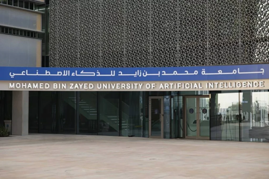 جامعة محمد بن زايد تبتعث أول زميل في الذكاء الاصطناعي 1 جامعة محمد زايد تبتعث أول